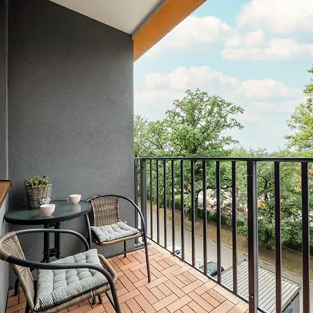 Blisko Rzeki Tuz Przy Porcie We Wroclawiu Z Parkingiem By Renters ורוצלב