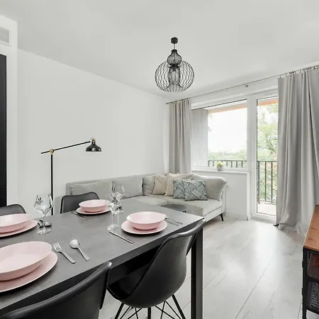 Blisko Rzeki Tuz Przy Porcie We Wroclawiu Z Parkingiem By Renters Apartment Wroclaw