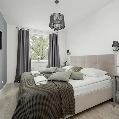 Blisko Rzeki Tuz Przy Porcie We Wroclawiu Z Parkingiem By Renters Apartmán